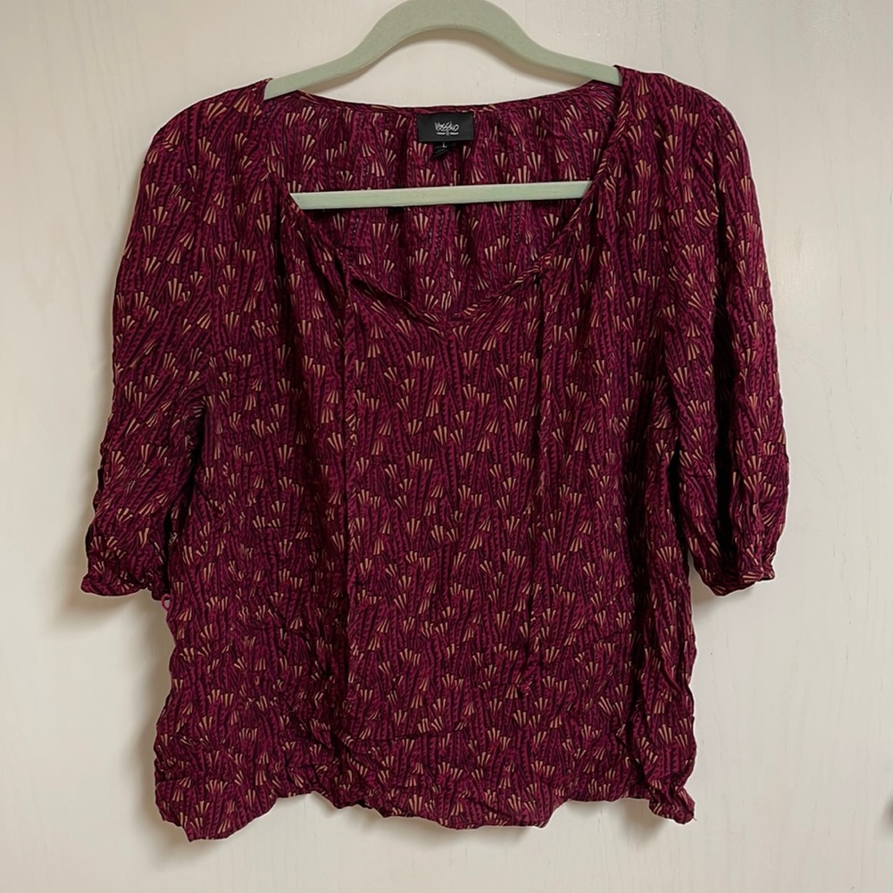 Large 3/4 sleeve blouse